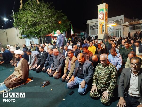 حضور چشمگیر مردم صفی آباد در تجمع و نماز استغاثه