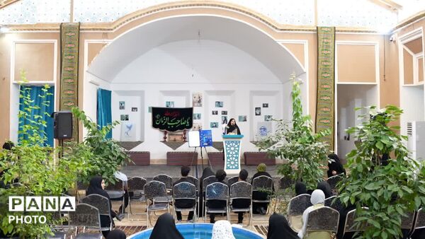 آیین افتتاحیه انجمن تخصصی شعر و ادب دانش آموزی