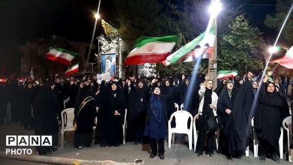 امشب در کنار نیروهای انتظامی بودیم؛ روایت تصویری از تجمعات شبانه