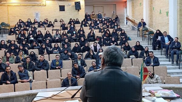 رونمایی از بسته «ایرانمون» در کارگاه تخصصی پرورشی شهرستان اسکو