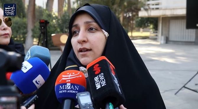 رفع محدودیت‌ها برای دریافت گواهینامه‌ موتور توسط زنان