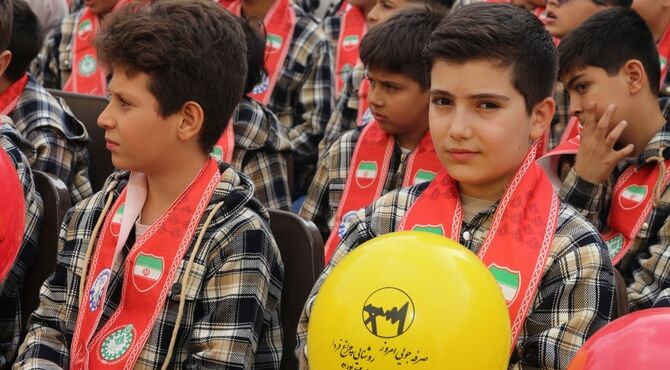 آیین افتتاحیه طرح ملی «با انرژی‌ها» در دبستان معلم 
