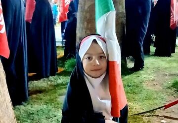 خرم‌ آباد؛ استوار بر مدارِ انقلاب