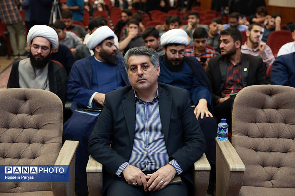 افتتاحیه پانزدهمین کنگره اتحادیه انجمن‌های اسلامی دانش‌آموزان با محوریت «پیوند دین و دانش»