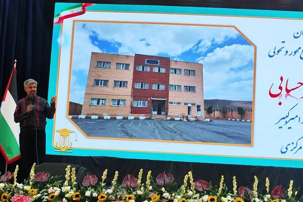 تقدیر از برگزیدگان جشنواره مدیر بالنده در شهرستان‌های استان تهران