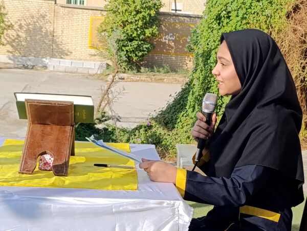 زنگ مهر در فراشبند به صدا در آمد
