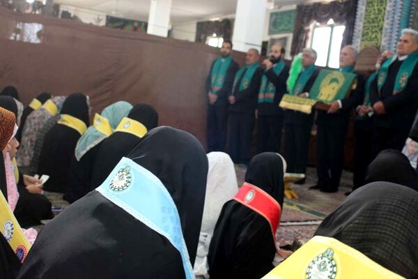 اعتکاف دانش‌آموزی در شهر کرمان