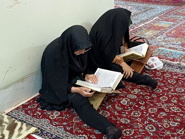برگزاری مراسم روز عرفه در شهرستان کوهپایه