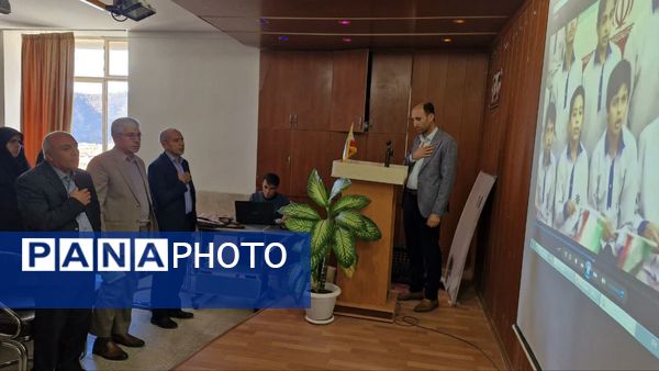 کارگاه توانمندسازی مربیان پیشتاز، معاونان پرورشی و مشاوران در شهرستان دنا