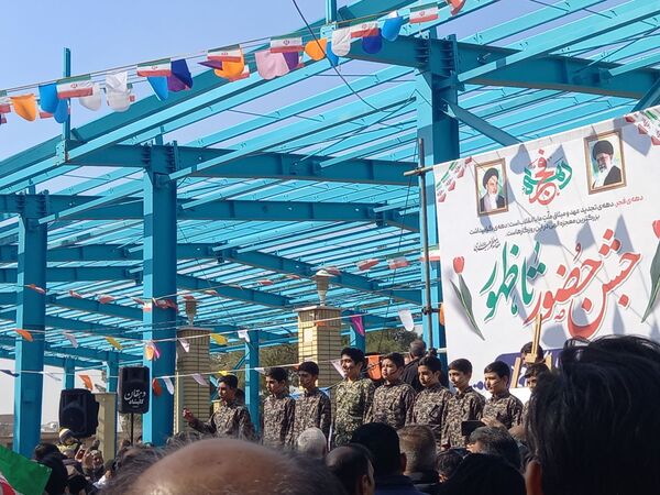 حضور حماسی مردم فلاورجان در راهپیمایی 22 بهمن