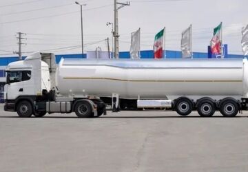 107 کامیون کمک‌های بشردوستانه تاجیکستان وارد ایران شد