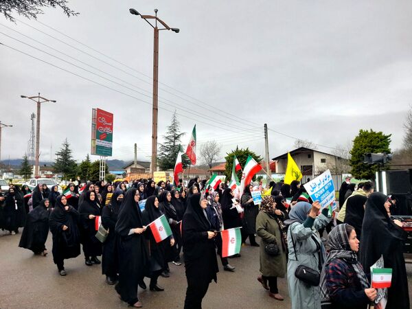 راهپیمایی 22 بهمن در اطاقور 