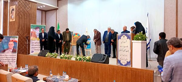 نشست وزیر آموزش و پرورش با مدیران مدارس استان