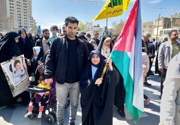 راهپیمایی روز قدس با حضور مردم ولایت‌مدار مشهدی