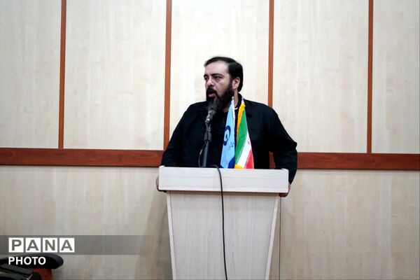 نشست کمیته رسانه و فضای مجازی مراسم تشییع رهبر شهید در قم