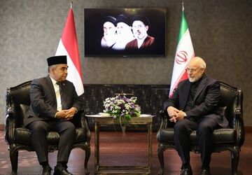 قالیباف: کسی می‌تواند با آمریکا مذاکره کند که آماده جنگ باشد