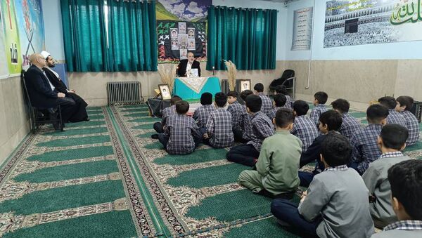 طرح‌ملی‌لاله‌های‌روشن و یادواره شهدای دانش آموز در مدرسه هیات امنایی فرهنگ و  مدرسه شهید رجایی شهرستان قدس