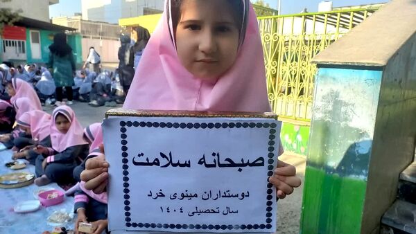صبحانه سالم در دبستان مینوی خرد ناحیه ۴شیراز 