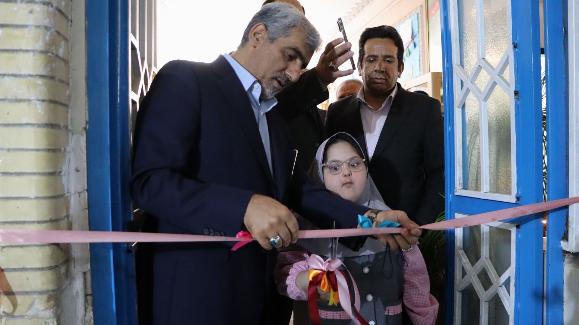 افتتاح 8 طرح ورزشی با حضور رئیس سازمان آموزش و پرورش استثنایی کشور در استان کرمان