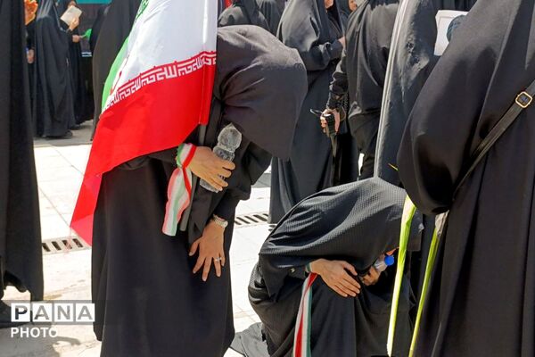 قسم به این مشت گره کرده