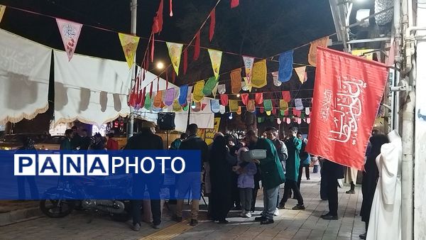 گذری بر فعالیت چایخانه امیر المومنین در شب میلاد حضرت مهدی ( عج)