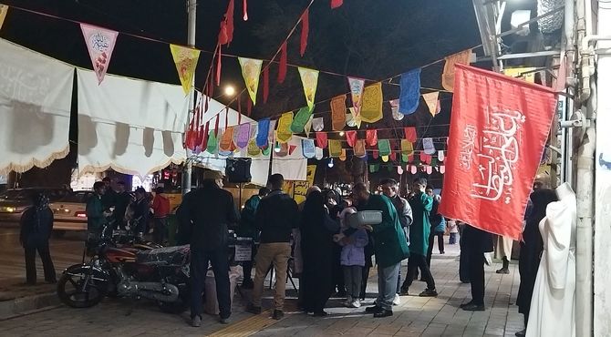 خیابان های نیشابور در شب میلاد حضرت مهدی (عج) 