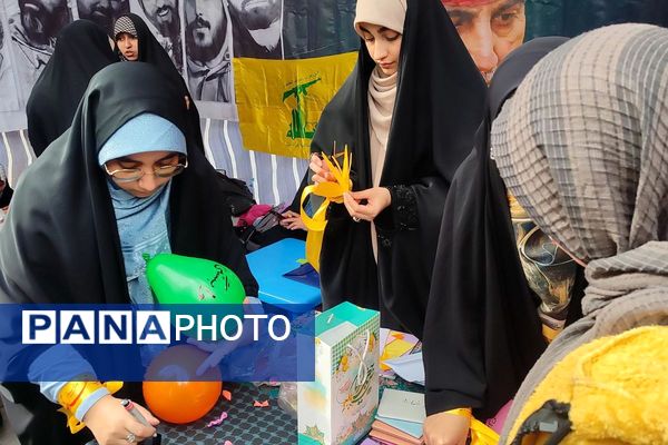 حضور گسترده مردم شهرستان شهید پرور شهرستان شهریار در راهپیمایی ۲۲ بهمن