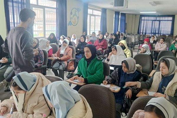 دوره تخصصی عکاسی و فیلمبرداری خبری ویژه دانش‌آموز خبرنگاران پانا شهریار