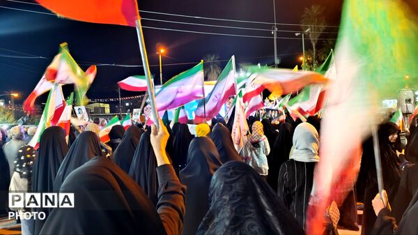 تجمع مردمی در پلدختر برای حمایت از ایران