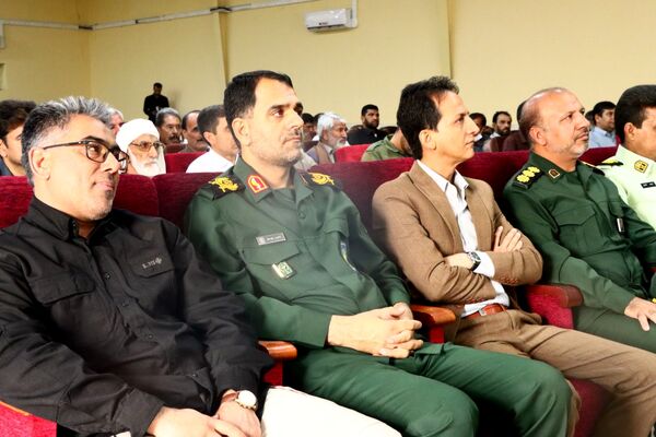 گردهمایی سران طوایف قلعه‌گنج در رزمایش بزرگ «فدائیان ولایت»