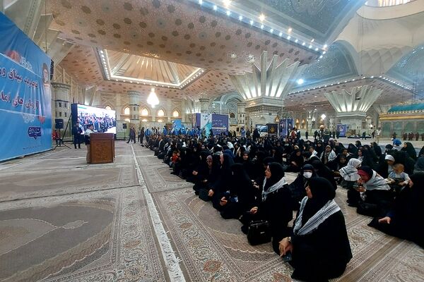 مراسم تجدید میثاق وزیر آموزش و پرورش و معلمان با آرمان‌های امام راحل و شهدا