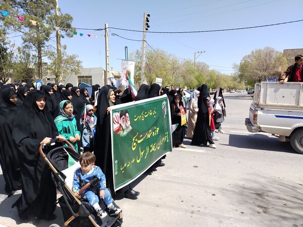 طنین شعار انا علی العهد یا قدس در شهرستان مروست