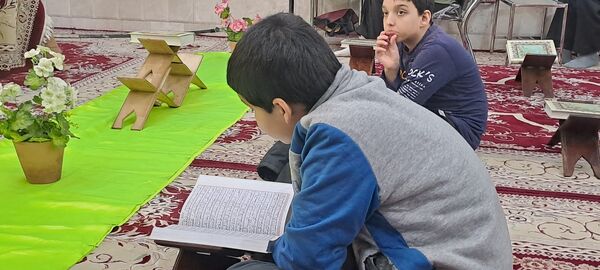 ضیافت افطاری و قرائت جزء هفتم قرآن کریم در مسجدالرضای نیشابور 