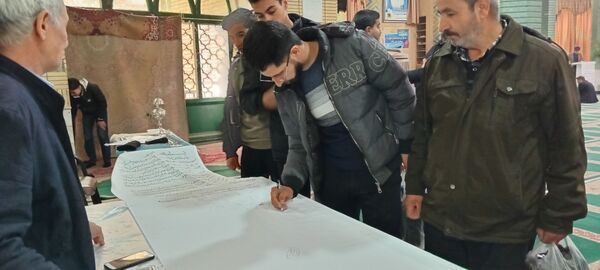همدلی و وحدت در نماز جمعه باخرز به نمایش درآمد