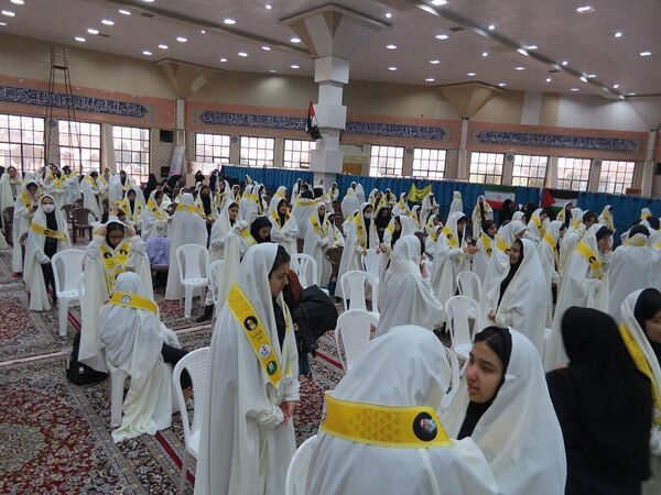 تمرین آمادگی گروه پیشتازان برای اجرا در اجلاسیه سراسری نماز