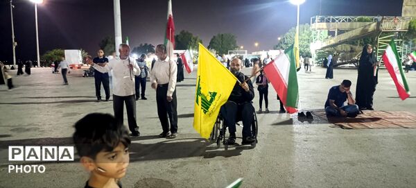 حضور پرشور شهروندان بندرعباسی در ساحل خلیج فارس