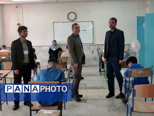 بازدید مدیر آموزش و پرورش سملقان از آزمون های ورودی مدارس تیزهوشان