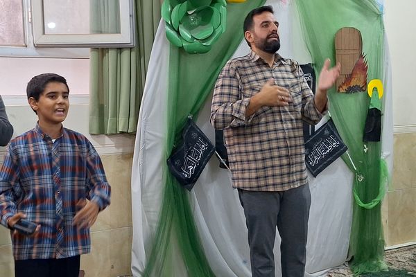 بزرگداشت شهادت حضرت فاطمه زهرا (س) در آموزشگاه معارف ۶ شیراز