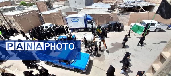 مراسم عاشورای حسینی در روستای بزنجرد