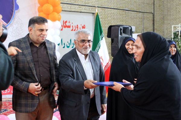 مراسم نمادین استانی جشن‌جوانه‌ها در بندرعباس