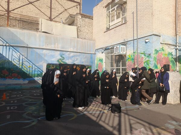 مراسم شهادت حضرت زهرا در دبستان شهید فیاض‌بخش ناحیه ۵ مشهد