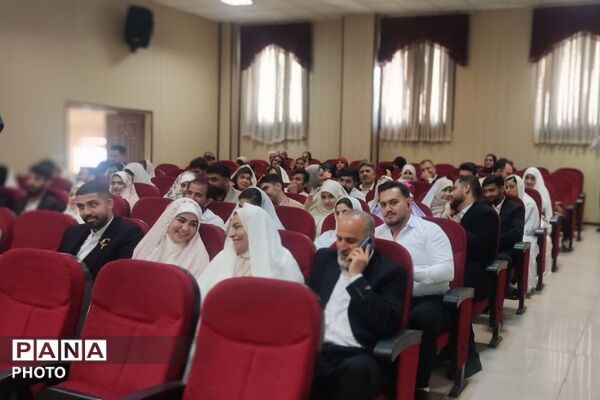 آغاز زندگی مشترک؛ جشن روز ازدواج با حضور ۵۰ زوج جوان در رباط‌کریم