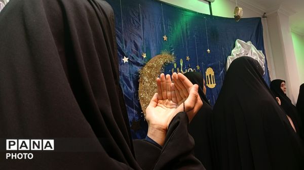 ضیافت ماه رمضان در دبیرستان قلم‌چی۲ بن