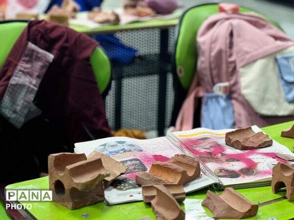 مسیر ماندگار ایمان و انقلاب