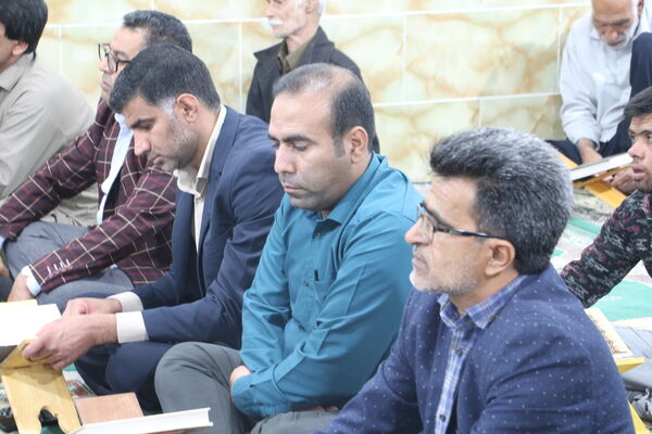 محفل انس با قرآن‌کریم در روستای نظر آباد 