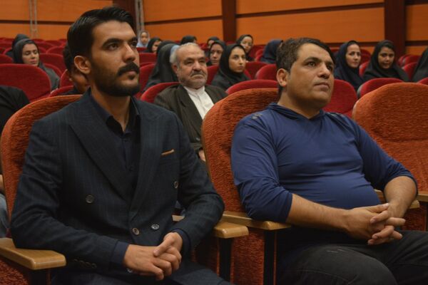 بهارستان‌دو از برترین‌های تربیت‌بدنی تقدیر کرد