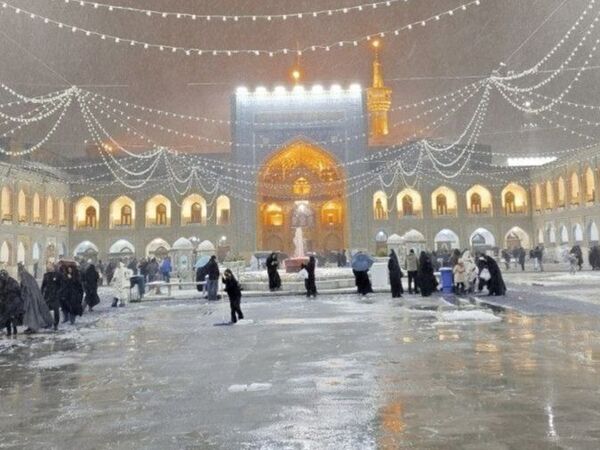بارش برف در مشهد