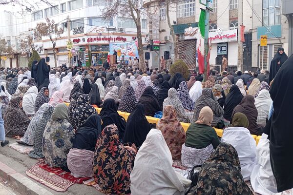 نماز عید فطر در شهرستان قروه