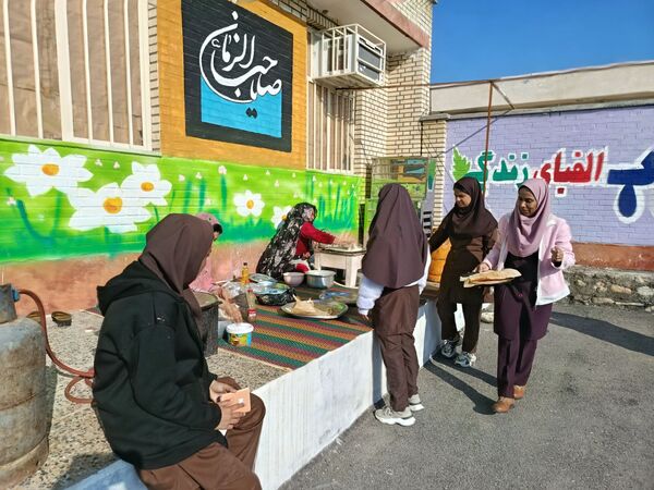  هم‌دلی مادران و دانش‌آموزان در ترویج فرهنگ انتظار