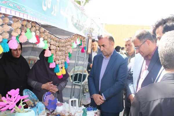  آیین افتتاحیه‌ غرفه و نمایشگاه‌ها‌ی مدارس تولید و مهارت استانی